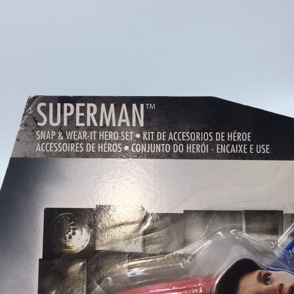 DC Justice League Superman Snap & Wear-It Hero Set Hasbro New in Package - Picture 2 of 9